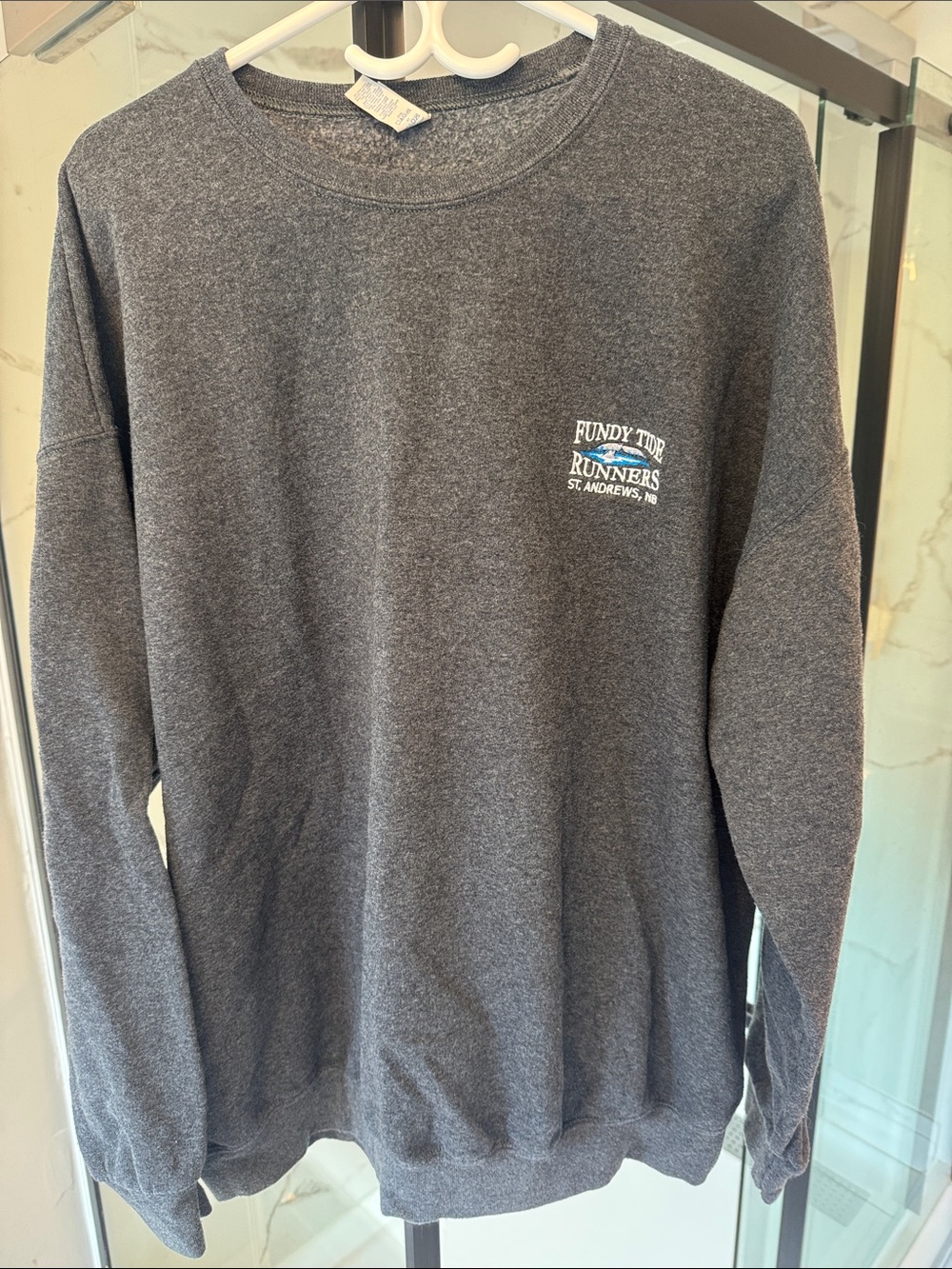 Fundy Tide Runners - Men's Gray Crewneck Sweatshirt